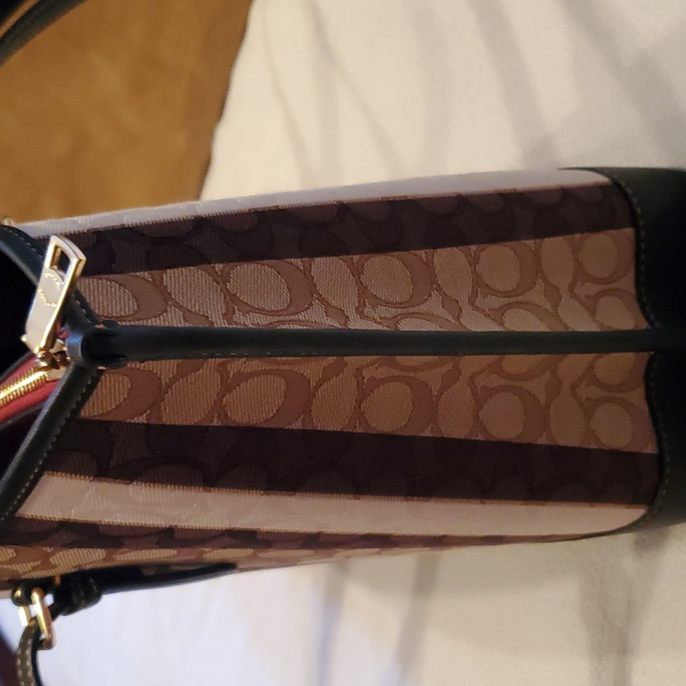 Coach handbag - Picture 8 of 9